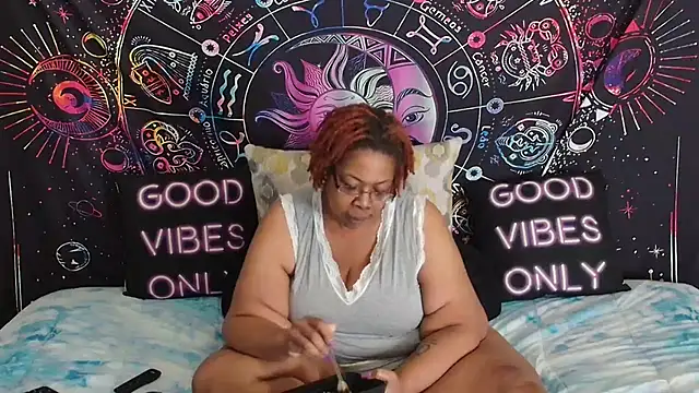 Snapshot of RenaeCumsAlot69 chatting on July 20, 2026, 6:10 pm RenaeCumsAlot69 online show from July 20, 2026, 6:10 pm