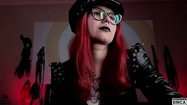 Amanita  Pantherina online show from February 25, 2025, 4:35 pm