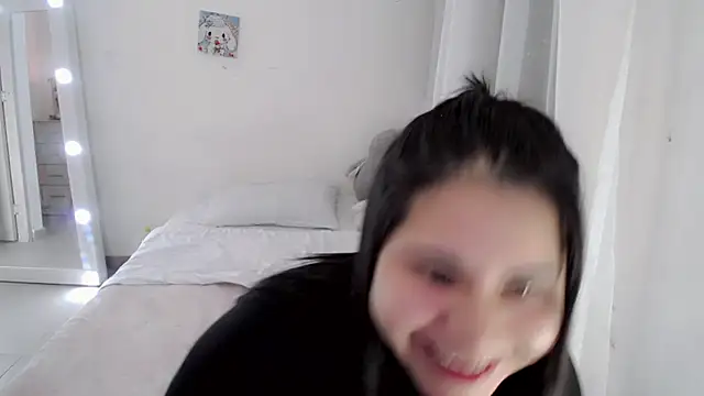 Youlittlepervertt  online show from June 18, 2026, 3:16 am