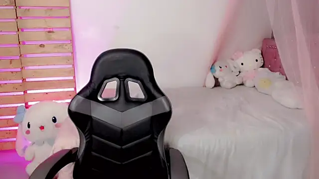 Youlittlepervertt  online show from September 22, 2025, 2:28 am