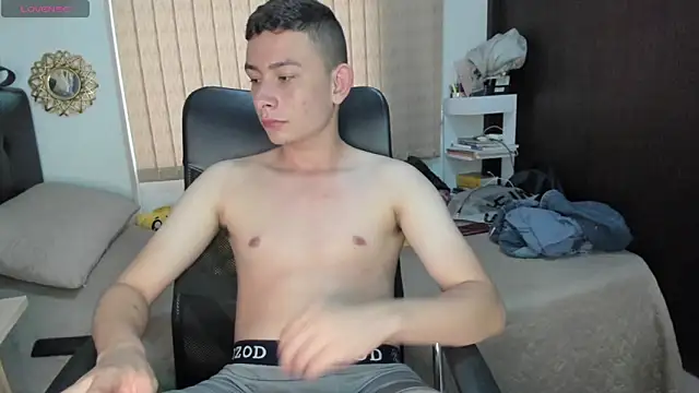 Christ Miller3 online show from February 9, 2025, 10:43 pm