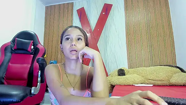 MarianaManzur online show from January 10, 2026, 4:35 pm