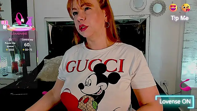 MilfClarett online show from March 11, 2025, 8:53 pm