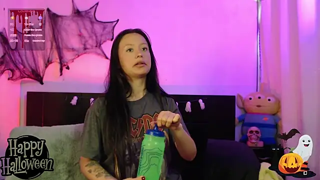 it l online show from October 27, 2025, 1:12 pm