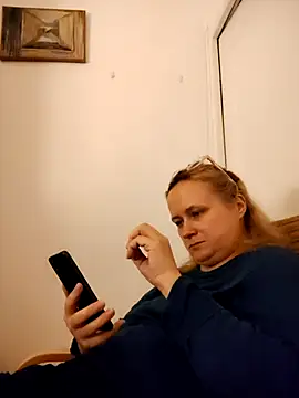 She-devilx online show from October 9, 2025, 9:04 pm