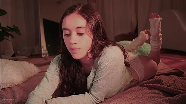  Avriles  online show from March 17, 2026, 12:35 am