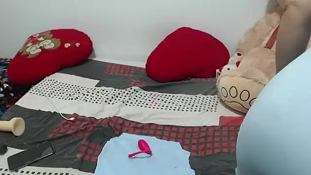 Snapshot of eliana09xx chatting on October 1, 2025, 11:58 am eliana09xx online show from October 1, 2025, 11:58 am