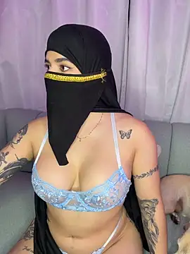 nurbanu hatem online show from November 15, 2025, 3:32 am