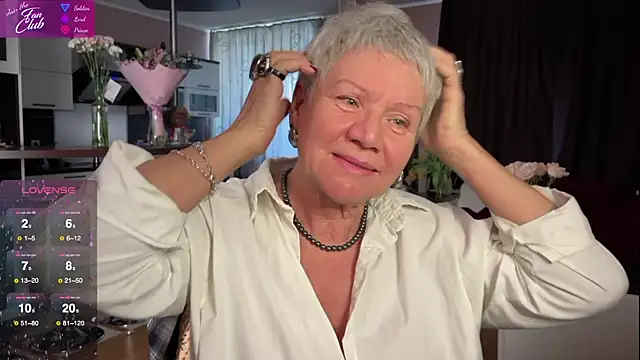 roxana brooks online show from March 14, 2025, 2:41 pm