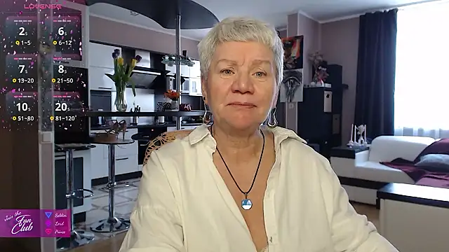 roxana brooks online show from March 10, 2026, 2:43 pm