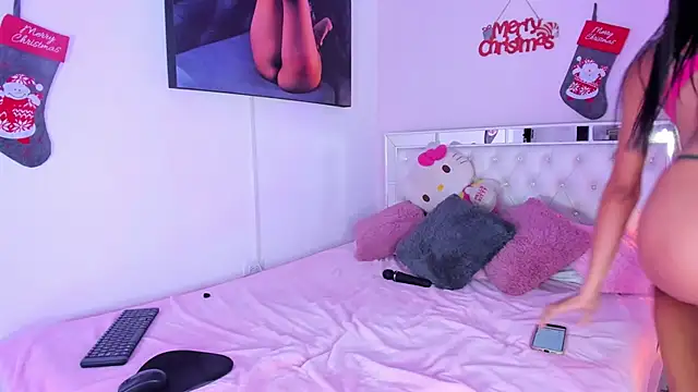 Candace Hill1 online show from December 20, 2024, 10:43 pm