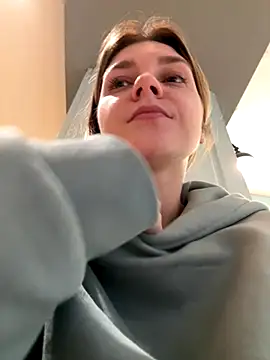 Snapshot of ValenciaShock chatting on November 6, 2025, 6:50 am ValenciaShock online show from November 6, 2025, 6:50 am