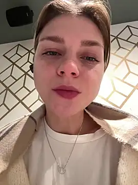 Snapshot of ValenciaShock chatting on November 13, 2025, 6:50 am ValenciaShock online show from November 13, 2025, 6:50 am