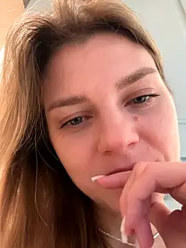 Snapshot of ValenciaShock chatting on October 29, 2025, 7:07 am ValenciaShock online show from October 29, 2025, 7:07 am