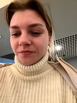 Snapshot of ValenciaShock chatting on November 5, 2025, 6:49 am ValenciaShock online show from November 5, 2025, 6:49 am