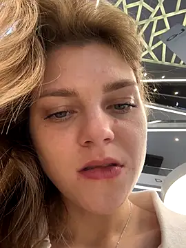 Snapshot of ValenciaShock chatting on September 23, 2025, 7:04 am ValenciaShock online show from September 23, 2025, 7:04 am