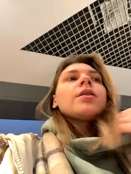 Snapshot of ValenciaShock chatting on October 25, 2025, 6:45 am ValenciaShock online show from October 25, 2025, 6:45 am