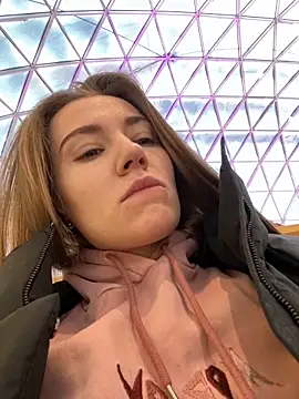 Snapshot of ValenciaShock chatting on January 23, 2025, 5:13 am ValenciaShock online show from January 23, 2025, 5:13 am