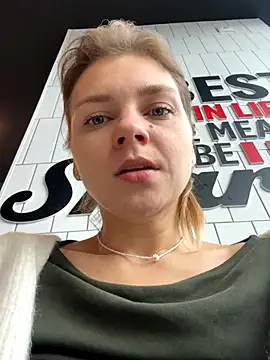 Snapshot of ValenciaShock chatting on October 30, 2025, 6:34 am ValenciaShock online show from October 30, 2025, 6:34 am