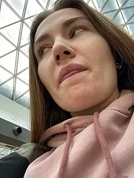 Snapshot of ValenciaShock chatting on February 16, 2025, 8:21 am ValenciaShock online show from February 16, 2025, 8:21 am