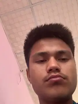 Hullax online show from March 3, 2026, 2:40 am