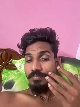 yo19boy online show from December 22, 2025, 7:36 pm