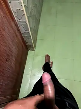 yo19boy online show from December 4, 2025, 7:13 pm