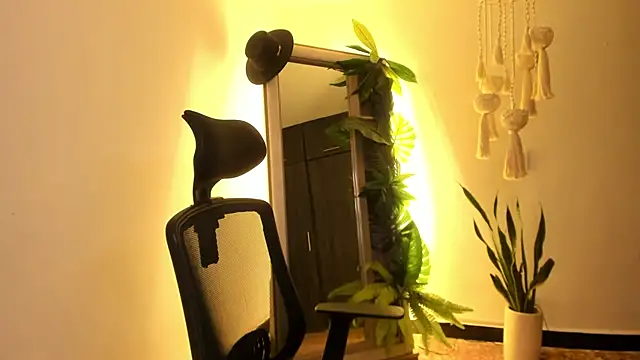 Mala Bad online show from March 20, 2025, 2:21 pm