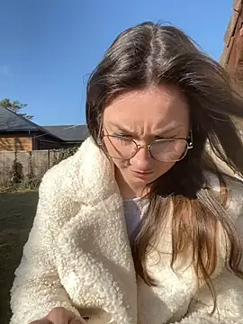 TalullaX online show from March 6, 2025, 2:40 pm