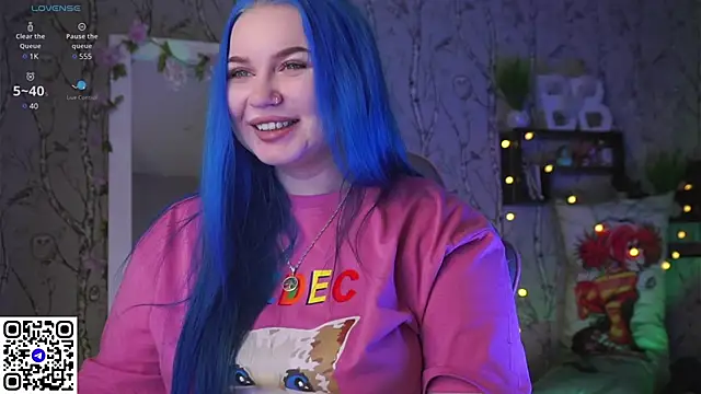 Snapshot of Moon_Valkyrie chatting on March 16, 2025, 11:49 am Moon Valkyrie online show from March 16, 2025, 11:49 am