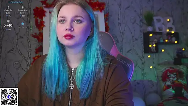 Snapshot of Moon_Valkyrie chatting on September 15, 2025, 9:32 am Moon Valkyrie online show from September 15, 2025, 9:32 am