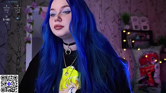 Snapshot of Moon_Valkyrie chatting on March 3, 2025, 8:51 am Moon Valkyrie online show from March 3, 2025, 8:51 am