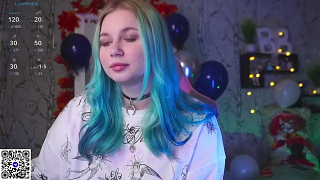 Snapshot of Moon_Valkyrie chatting on September 11, 2025, 6:24 am Moon Valkyrie online show from September 11, 2025, 6:24 am