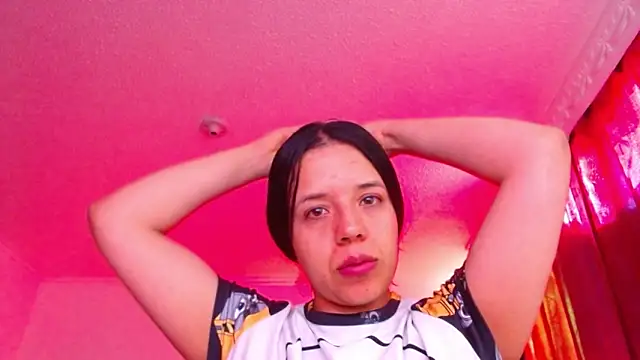 Snapshot of VALERY_MEER chatting on May 20, 2026, 12:02 pm VALERY MEER online show from May 20, 2026, 12:02 pm