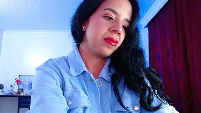 VALERY MEER online show from September 24, 2025, 1:35 am