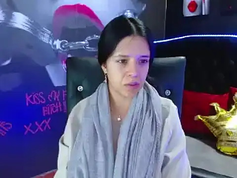 VALERY MEER online show from December 9, 2024, 11:47 am