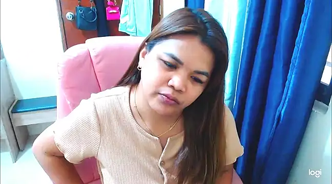 iamYourBestGirl online show from March 7, 2025, 3:19 am