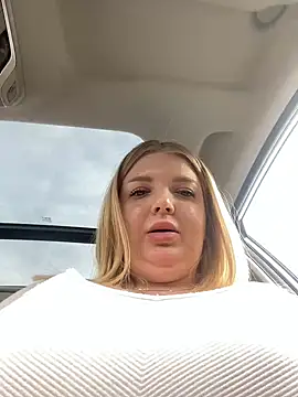 OdriOlsens online show from March 15, 2025, 1:40 pm