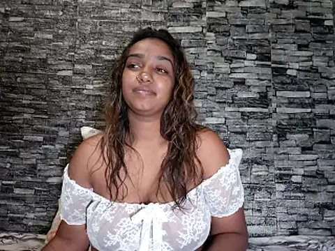 Xindias fantasyX online show from April 2, 2026, 6:25 pm