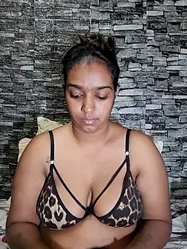 Xindias fantasyX online show from September 30, 2025, 7:42 pm