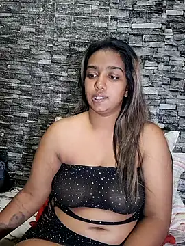 Xindias fantasyX online show from September 16, 2025, 3:02 pm