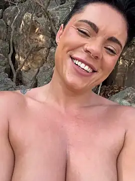 LukeLouHarvey online show from March 7, 2025, 1:53 am