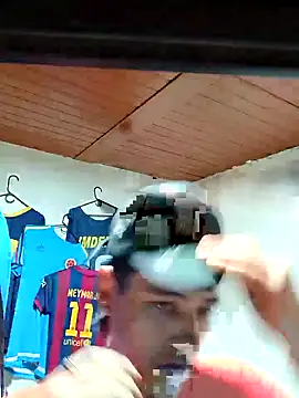 Triplex Coolness online show from September 14, 2025, 4:13 am