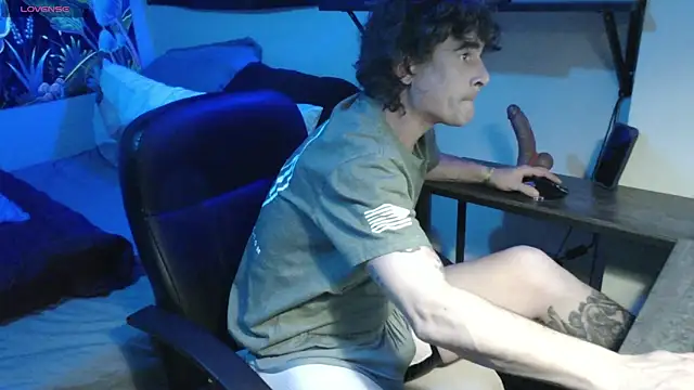 XxBobbyDigitalxX online show from January 15, 2025, 1:23 am