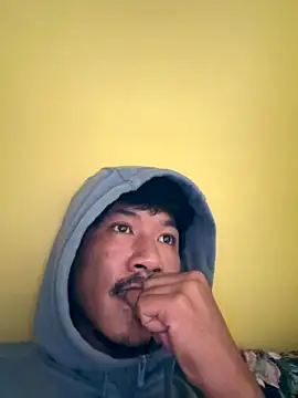 juniiorre online show from September 22, 2025, 8:42 am