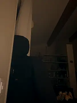 juniiorre online show from October 12, 2025, 10:00 pm