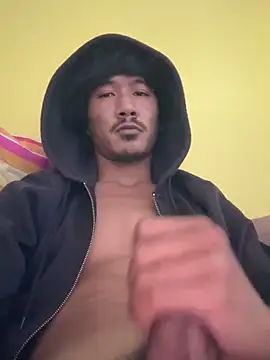 juniiorre online show from November 23, 2025, 1:32 pm