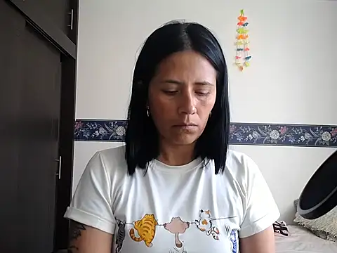 sharoon cheerry online show from September 9, 2025, 8:18 pm