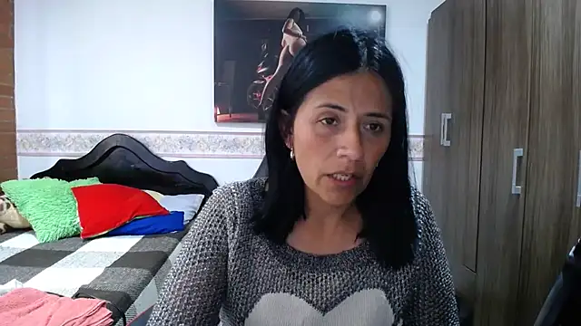 Snapshot of sharoon_cheerry chatting on April 28, 2026, 7:18 pm sharoon cheerry online show from April 28, 2026, 7:18 pm