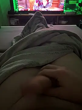 David19932908 online show from December 11, 2024, 5:59 pm